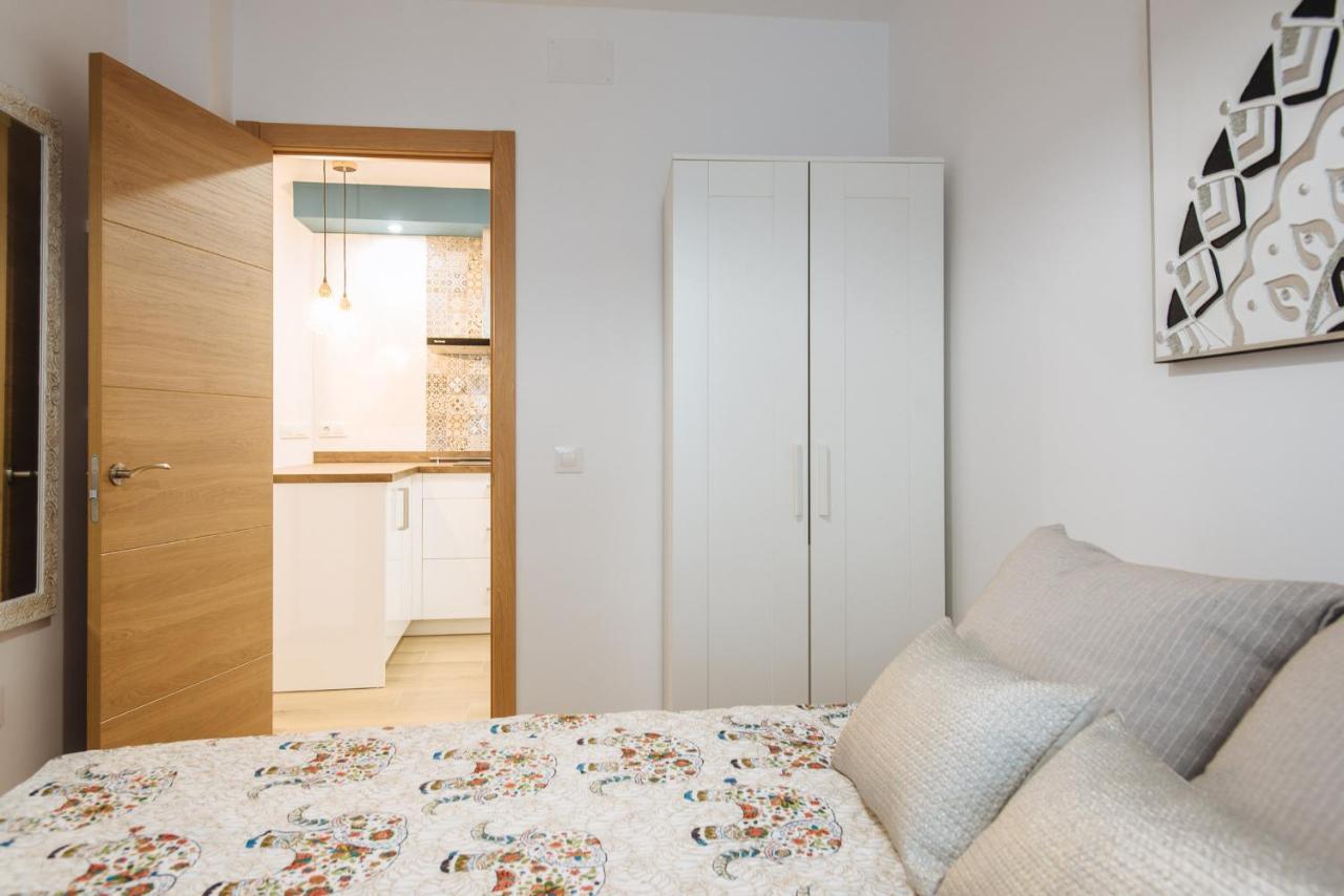 El Apartamento Del Reloj De Sol เซบีญา ภายนอก รูปภาพ