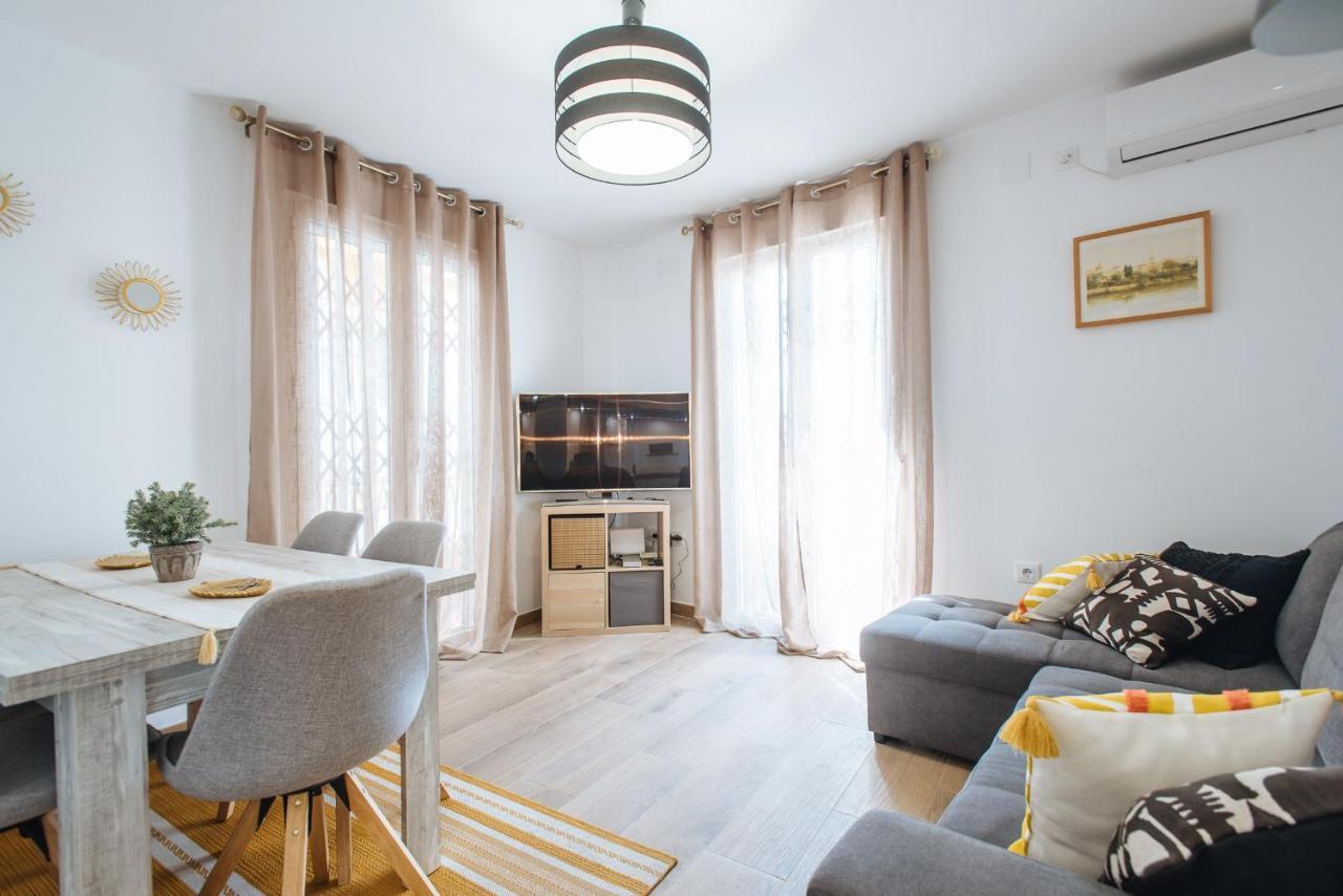El Apartamento Del Reloj De Sol เซบีญา ภายนอก รูปภาพ