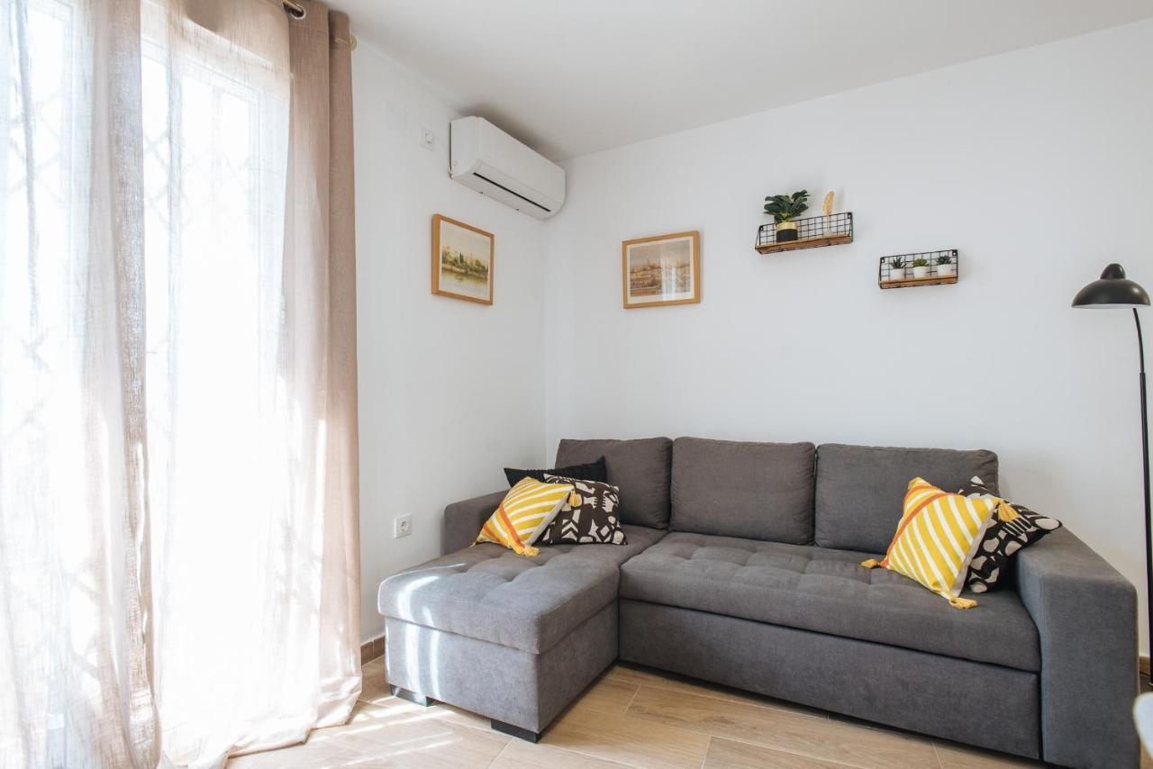 El Apartamento Del Reloj De Sol เซบีญา ภายนอก รูปภาพ